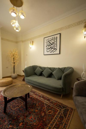 Sunny Apt In Downtown Cairo Near Tahrir Square